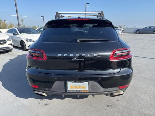 Black 2018 Porsche Macan Macan S