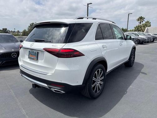 Polar White 2026 Mercedes-Benz GLE 350 4MATIC