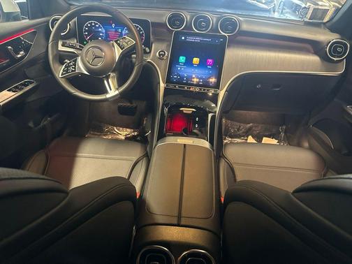 Polar White 2026 Mercedes-Benz GLC 300 4MATIC
