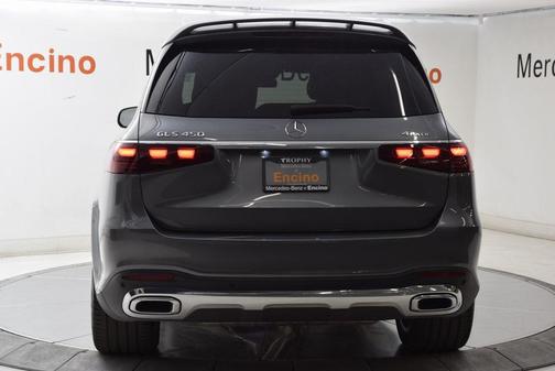 2025 Mercedes-Benz GLS 450 4MATIC