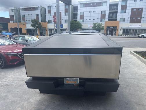 Ultra-Hard Stainless Steel 2025 Tesla Cybertruck Cyberbeast