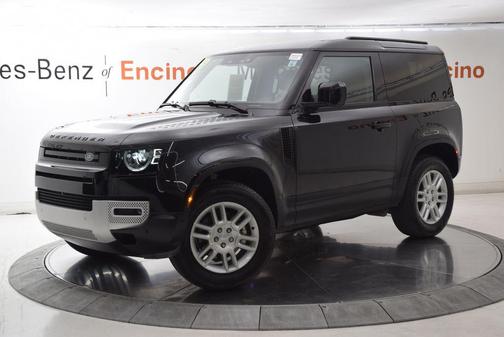 Santorini Black Metallic 2025 Land Rover Defender 90 P300 S