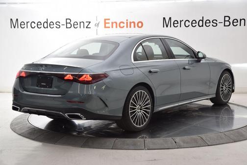 Verde Silver 2026 Mercedes-Benz E-Class E 350