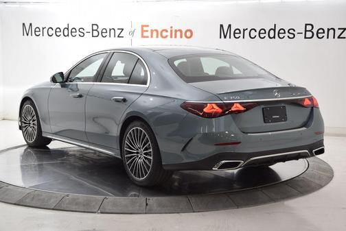 Verde Silver 2026 Mercedes-Benz E-Class E 350
