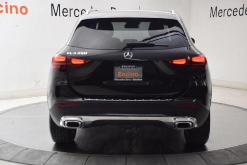 2025 Mercedes-Benz GLA 250 4MATIC