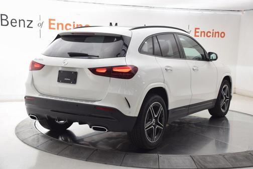 2026 Mercedes-Benz GLA 250 4MATIC