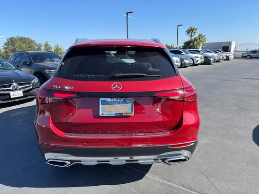 MANUFAKTUR Patagonia Red Metallic 2026 Mercedes-Benz GLC 300 Base