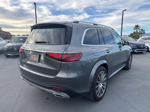 2025 Mercedes-Benz GLS 450 4MATIC