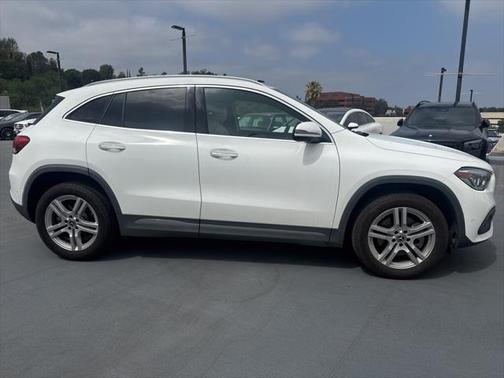 2021 Mercedes-Benz GLA 250 Base 4MATIC
