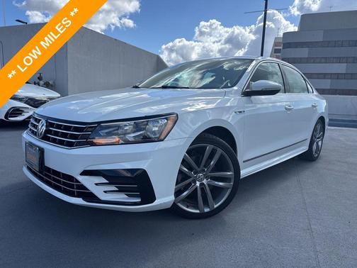Pure White 2017 Volkswagen Passat 1.8T R-Line w/Comfort