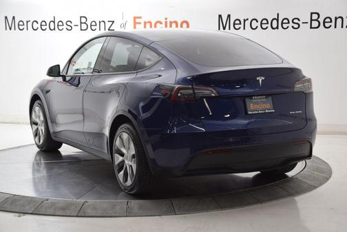 Deep Blue Metallic 2022 Tesla Model Y Long Range Dual Motor All-Wheel Drive