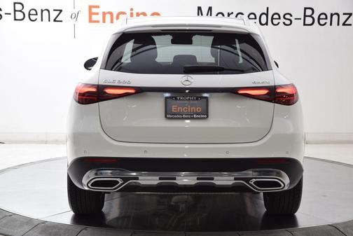 Polar White 2026 Mercedes-Benz GLC 300 4MATIC