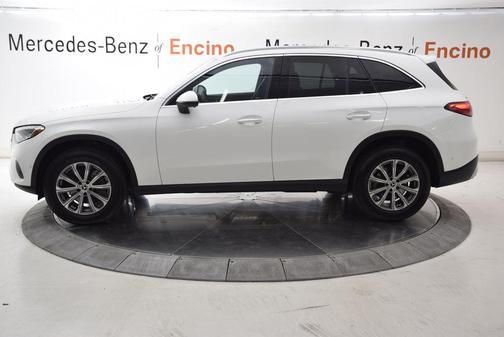 Polar White 2026 Mercedes-Benz GLC 300 4MATIC