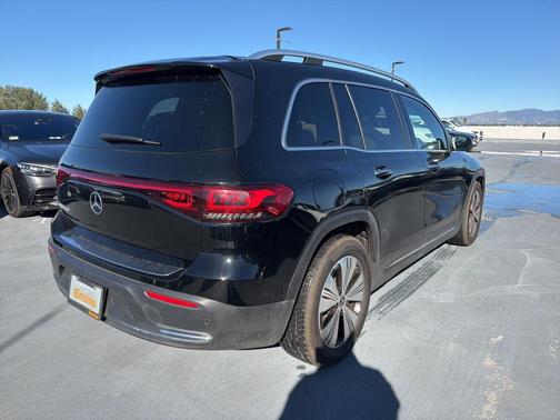 2023 Mercedes-Benz EQB 250 Base