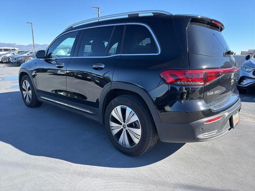 2023 Mercedes-Benz EQB 250 Base