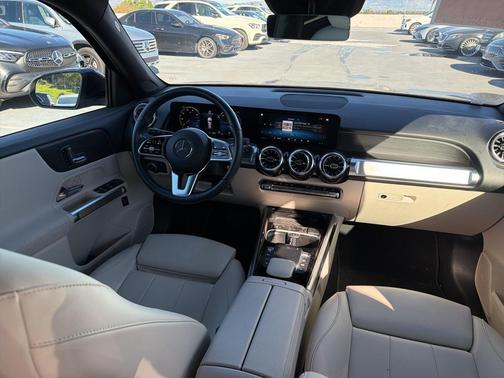 2023 Mercedes-Benz EQB 250 Base