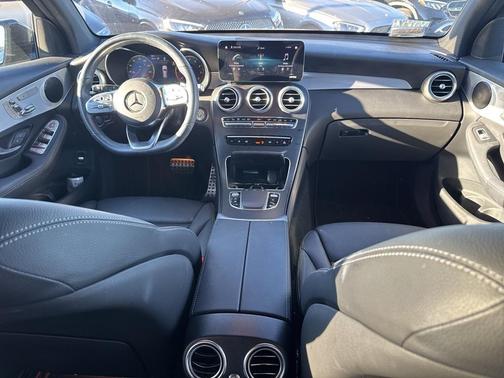 2022 Mercedes-Benz GLC 300 Base