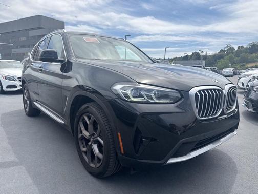 Jet Black 2023 BMW X3 sDrive30i
