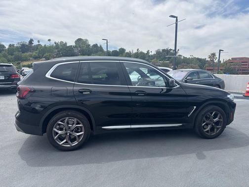 Jet Black 2023 BMW X3 sDrive30i