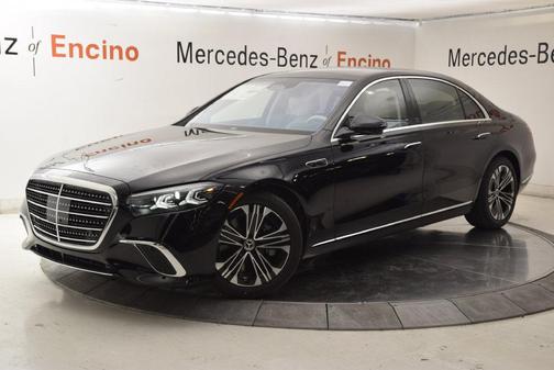 Black 2027 Mercedes-Benz S-Class S 580e 4MATIC
