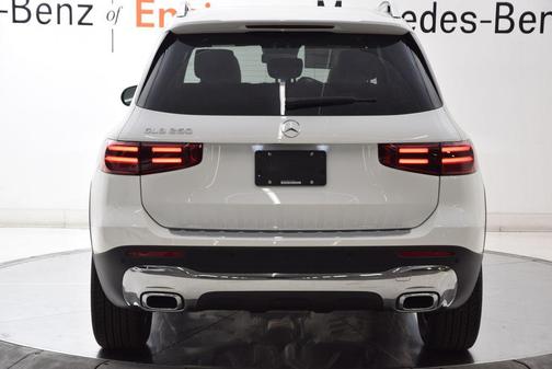 Polar White 2026 Mercedes-Benz GLB 250 Base