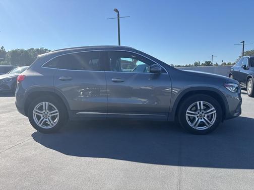 2023 Mercedes-Benz GLA 250 Base