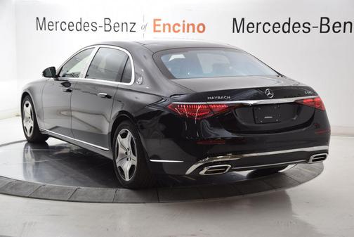 Obsidian Black 2026 Mercedes-Benz Maybach S 580 4MATIC