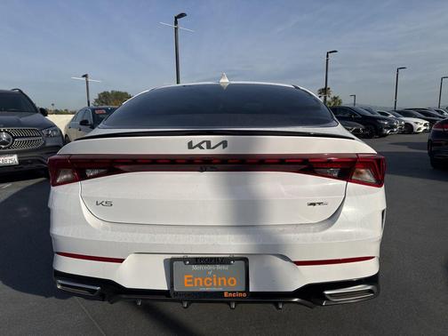 Glacial White Pearl 2024 Kia K5 GT-Line
