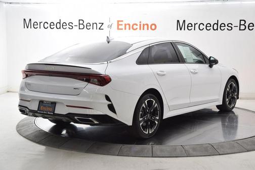 Glacial White Pearl 2024 Kia K5 GT-Line