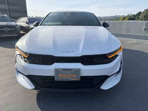 Glacial White Pearl 2024 Kia K5 GT-Line