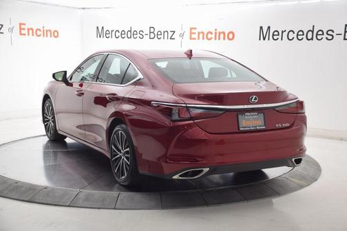 2022 Lexus ES 350 Base