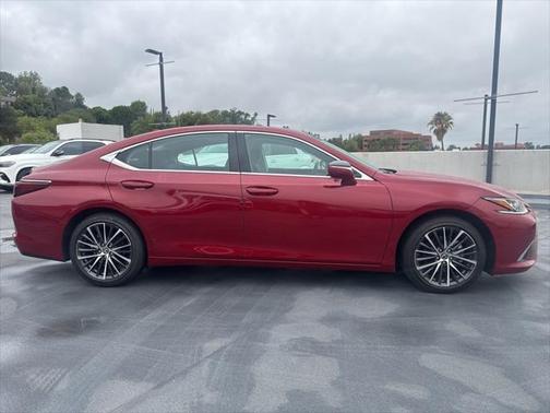 2022 Lexus ES 350 Base