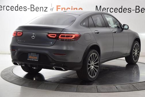 MANUFAKTUR Selenite Grey Magno 2023 Mercedes-Benz GLC 300 4MATIC Coupe