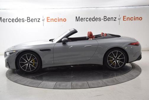 MANUFAKTUR Alpine Grey Non-Metallic 2022 Mercedes-Benz AMG SL 55 Base