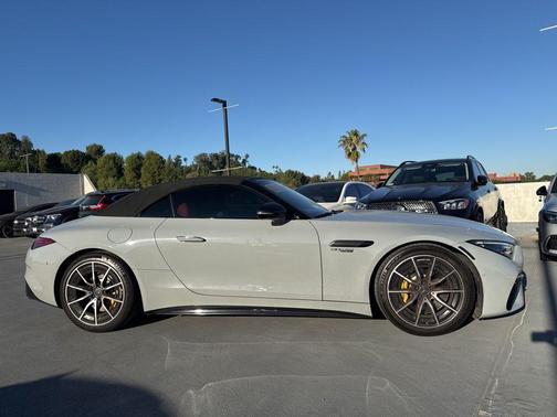2022 Mercedes-Benz AMG SL 55 Base
