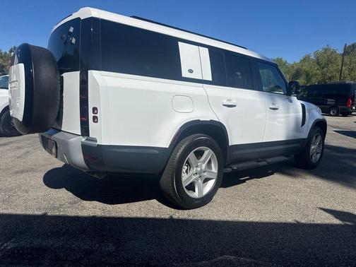 Fuji White 2024 Land Rover Defender 130 P400 S