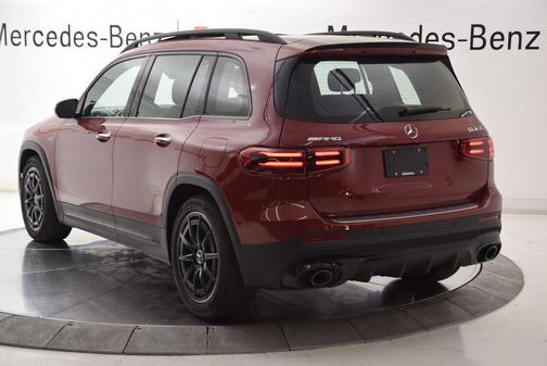 MANUFAKTUR Patagonia Red Metallic 2026 Mercedes-Benz AMG GLB 35 4MATIC