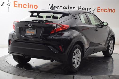 2021 Toyota C-HR LE