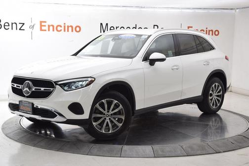 Polar White 2024 Mercedes-Benz GLC 300 Base