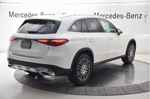 2025 Mercedes-Benz GLC 300 Base