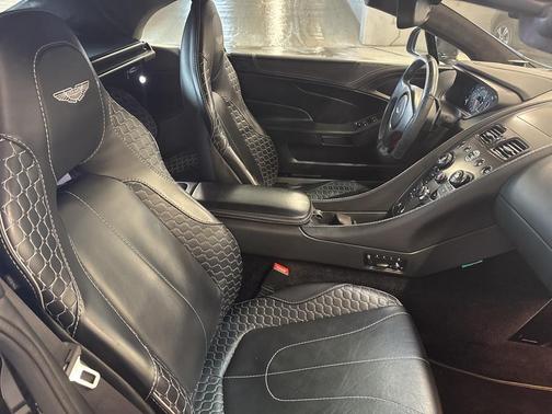 2014 Aston Martin Vanquish Volante
