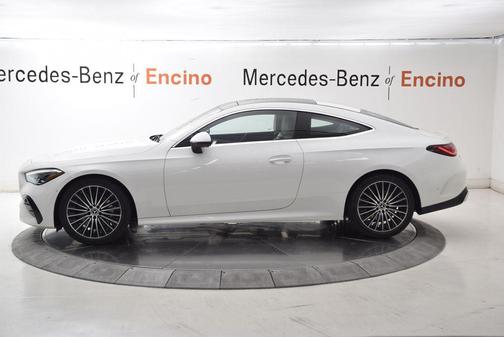 Polar White 2026 Mercedes-Benz CLE 450 4MATIC