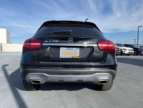 Night Black 2020 Mercedes-Benz GLA 250 4MATIC