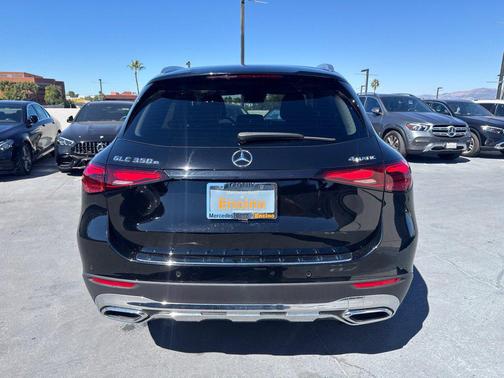 Polar White 2025 Mercedes-Benz GLC 350e Base