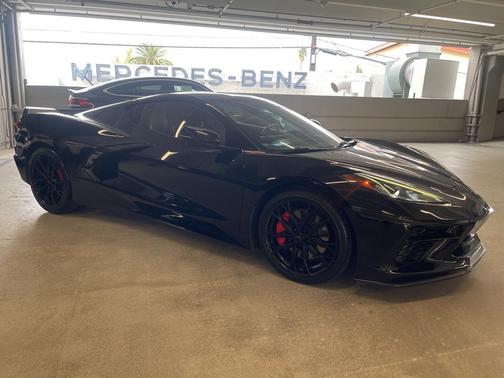 2023 Chevrolet Corvette Stingray w/2LT