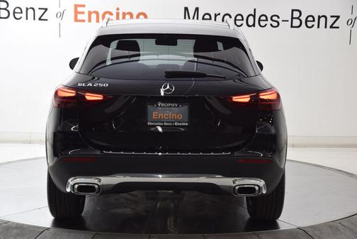 Night Black 2026 Mercedes-Benz GLA 250 4MATIC