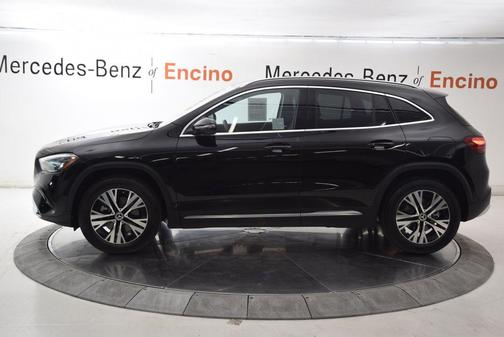 Night Black 2026 Mercedes-Benz GLA 250 4MATIC