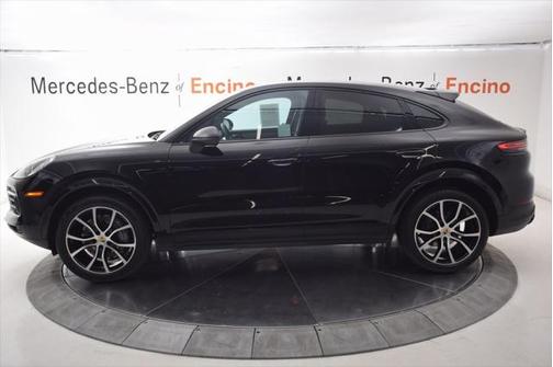 2023 Porsche Cayenne Platinum Edition