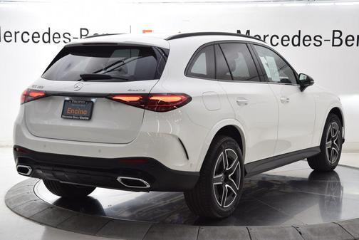 Polar White 2026 Mercedes-Benz GLC 300 4MATIC