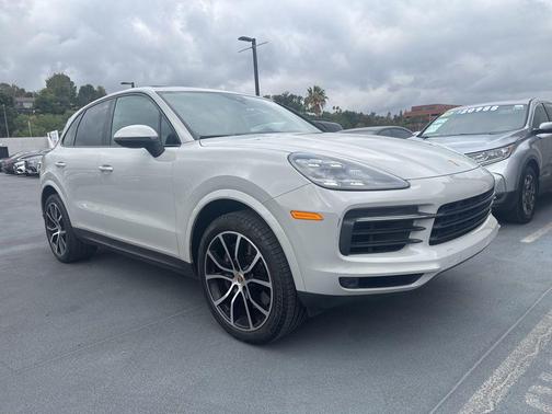 Chalk 2021 Porsche Cayenne Cayenne